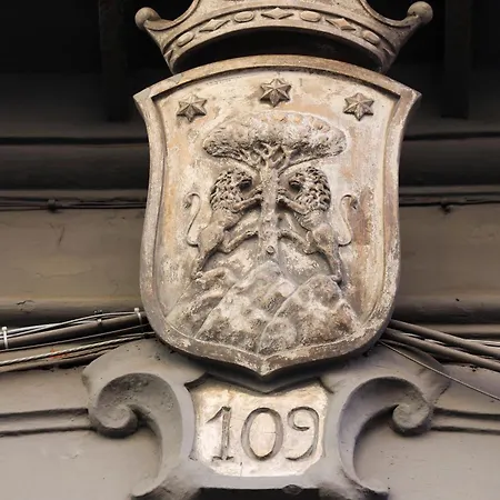 109 Luxury